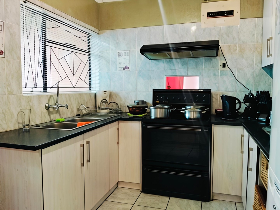 3 Bedroom Property for Sale in Rosedale Western Cape